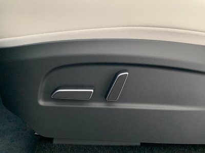 2026 Tesla MODEL Y 缩略图 44