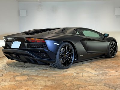 صورة مصغرة 11 لـ 2021 Lamborghini AVENTADOR