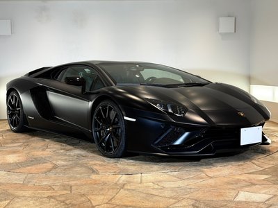 2021 Lamborghini AVENTADOR photo 9