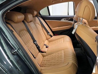 2022 Genesis THE NEW G70 SHOOTING BRAKE — миниатюра 12