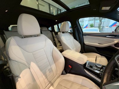 BMW X4 - 9