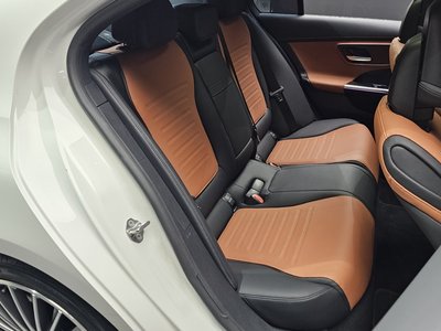 2023 Mercedes-BENZ C-CLASS thumbnail 18