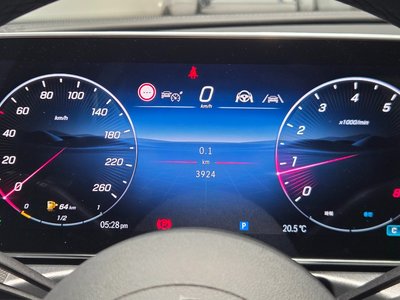 2025 Mercedes-BENZ C-CLASS 照片 9