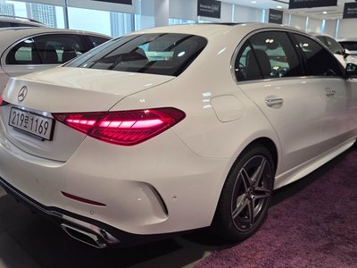2025 Mercedes-BENZ C-CLASS 照片 6