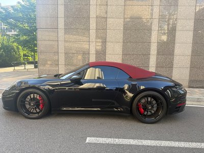 PORSCHE 911 - 5
