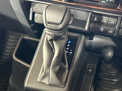 2025 Toyota LAND CRUISER 70 — миниатюра 57