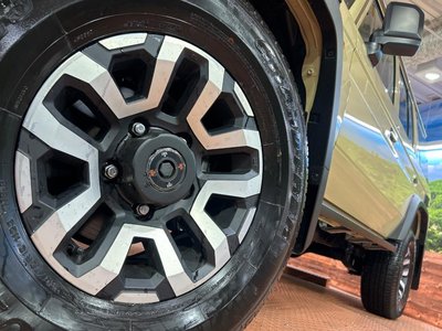 2025 Toyota LAND CRUISER 70 — миниатюра 13