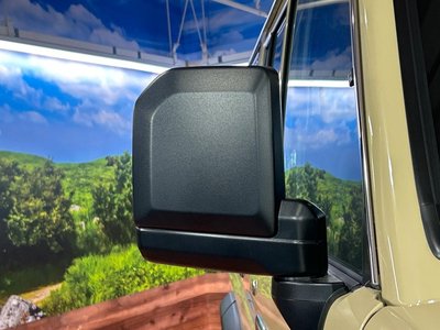 2025 Toyota LAND CRUISER 70 — миниатюра 33