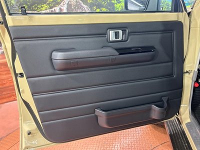 2025 Toyota LAND CRUISER 70 — миниатюра 34