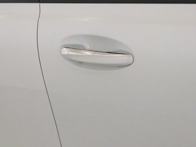 2024 Mercedes-BENZ GLB — миниатюра 12