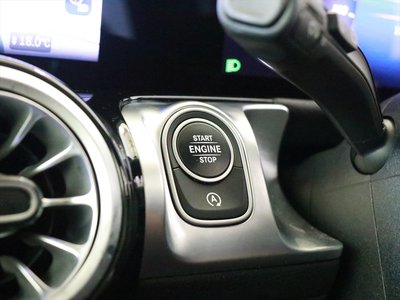 2024 Mercedes-BENZ GLB — миниатюра 30