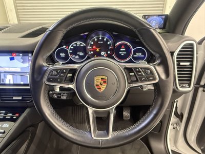 PORSCHE CAYENNE - 10