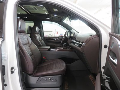 صورة مصغرة 39 لـ 2021 Cadillac ESCALADE