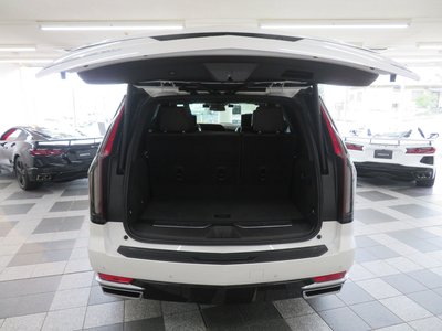 صورة مصغرة 23 لـ 2021 Cadillac ESCALADE