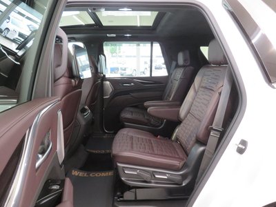 صورة مصغرة 34 لـ 2021 Cadillac ESCALADE