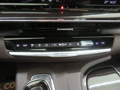 صورة مصغرة 61 لـ 2021 Cadillac ESCALADE