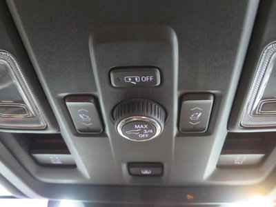 صورة مصغرة 65 لـ 2021 Cadillac ESCALADE