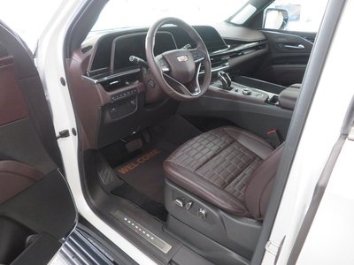 صورة مصغرة 11 لـ 2021 Cadillac ESCALADE