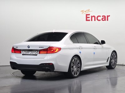 BMW 5 SERIES - 3