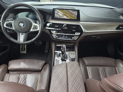 BMW 5 SERIES - 5