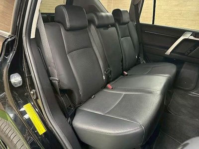 TOYOTA LAND CRUISER PRADO - 10