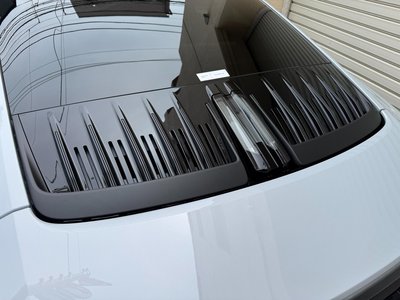 PORSCHE 911 - 8