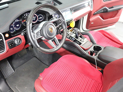 2019 Porsche CAYENNE — миниатюра 14