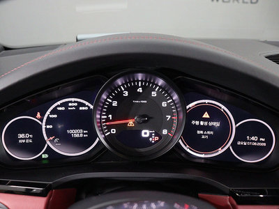 2019 Porsche CAYENNE — миниатюра 16