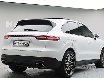 PORSCHE CAYENNE - 3
