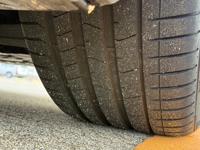 MERCEDES-BENZ EQE AMG - 9