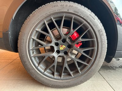 صورة مصغرة 39 لـ 2017 Porsche MACAN