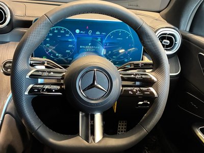 2026 Mercedes-BENZ GLC — миниатюра 32