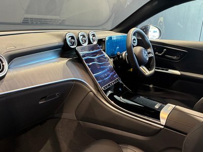 2026 Mercedes-BENZ GLC — миниатюра 25