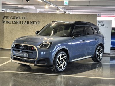 MINI COUNTRYMAN - 1