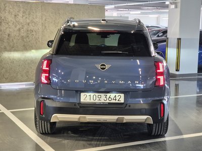 MINI COUNTRYMAN - 3
