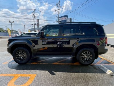 TOYOTA LAND CRUISER 250 - 8