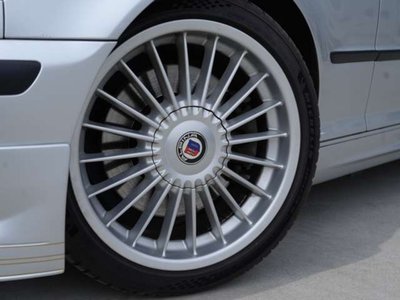 BMW ALPINA B3 - 3
