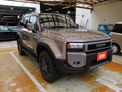 TOYOTA LAND CRUISER 250 - 3