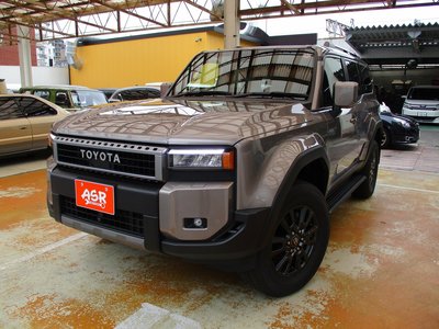 TOYOTA LAND CRUISER 250 - 1