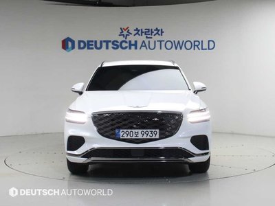 2025 Genesis GV70 photo 2