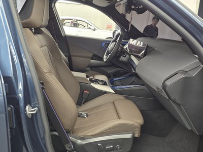 2025 BMW X3 thumbnail 16