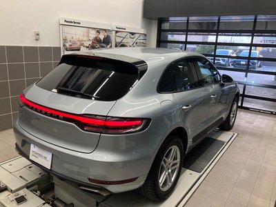 PORSCHE MACAN - 7