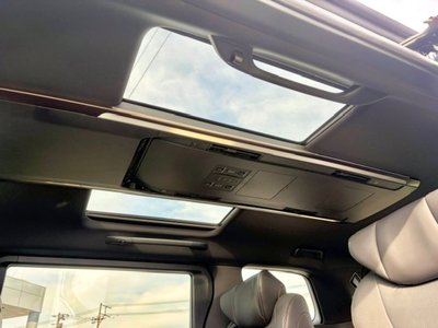 TOYOTA ALPHARD - 3