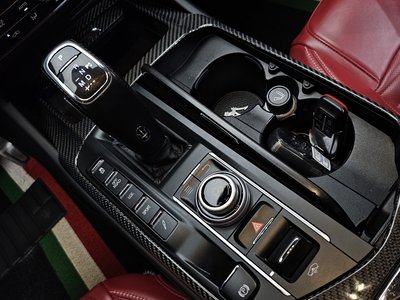 2019 Maserati LEVANTE — миниатюра 12