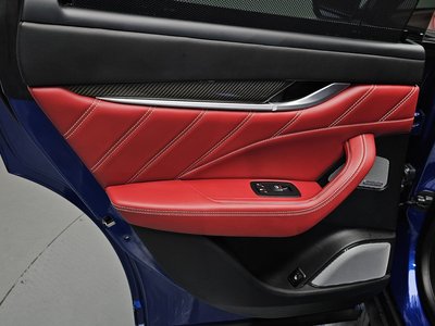 2019 Maserati LEVANTE — миниатюра 15