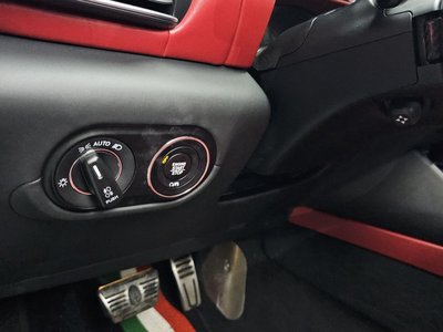 2019 Maserati LEVANTE — миниатюра 30