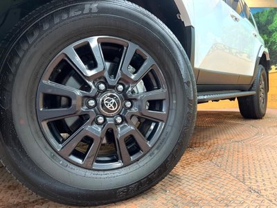 صورة مصغرة 13 لـ 2025 Toyota LAND CRUISER 250
