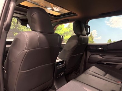 صورة مصغرة 54 لـ 2025 Toyota LAND CRUISER 250