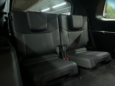 2025 Toyota LAND CRUISER 250 photo 10