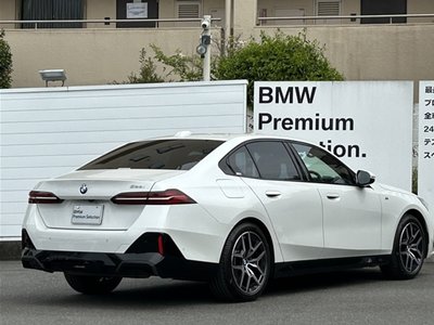 BMW 5 SERIES - 6